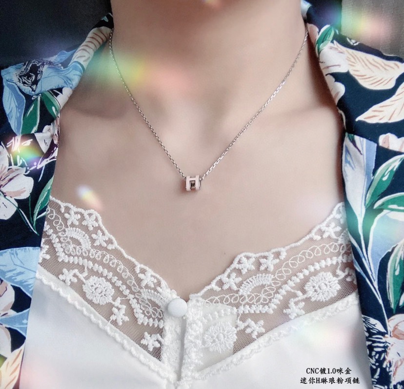 Hermes necklace-11