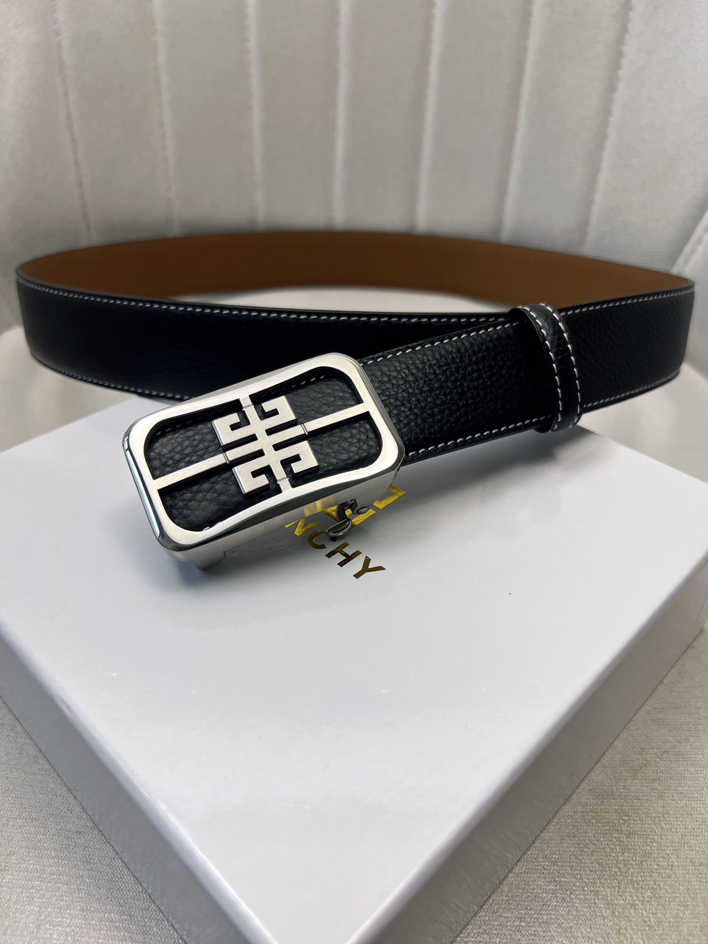 Givenchy belt-130