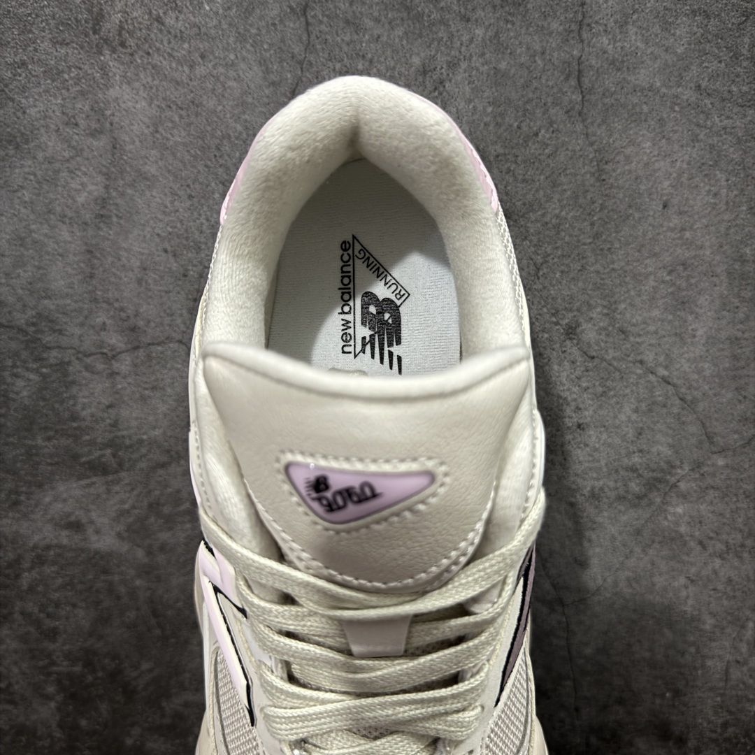 New Balance Sneakers-317