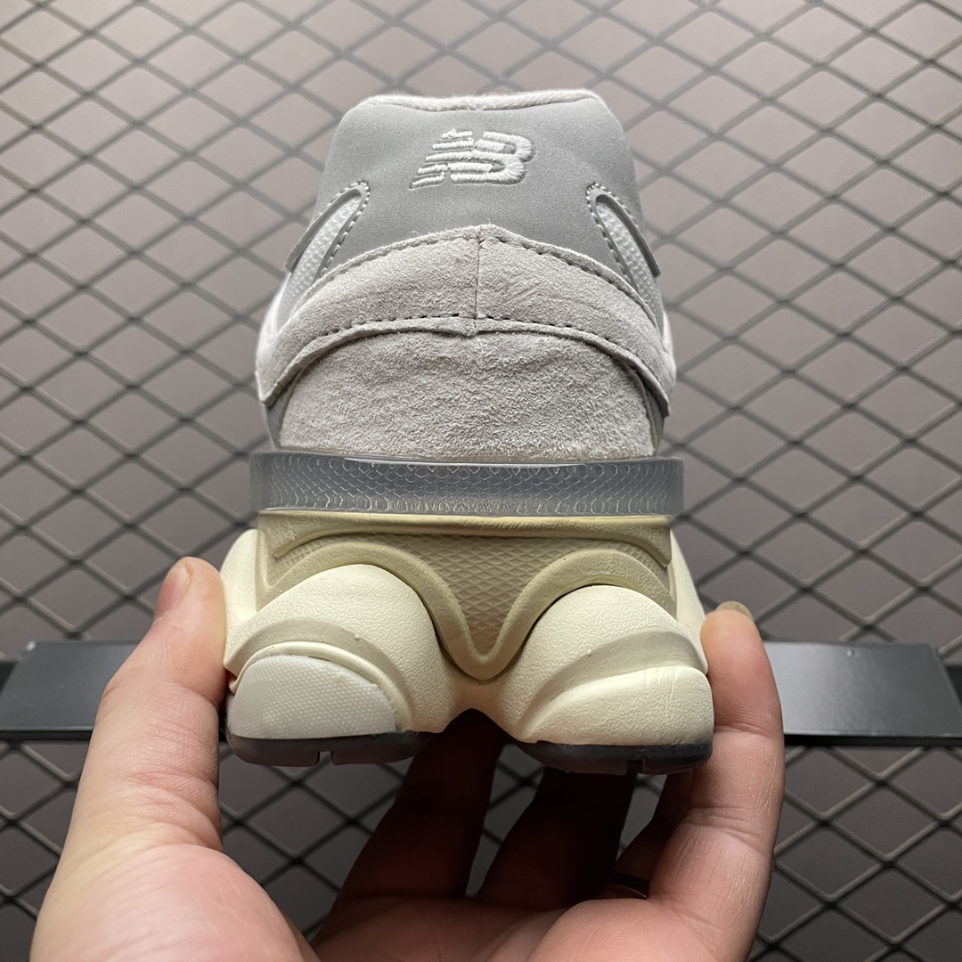 New Balance Sneakers-55