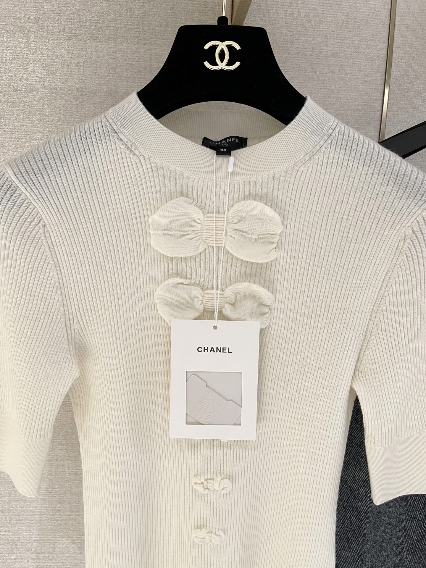 Chanel clothing-180