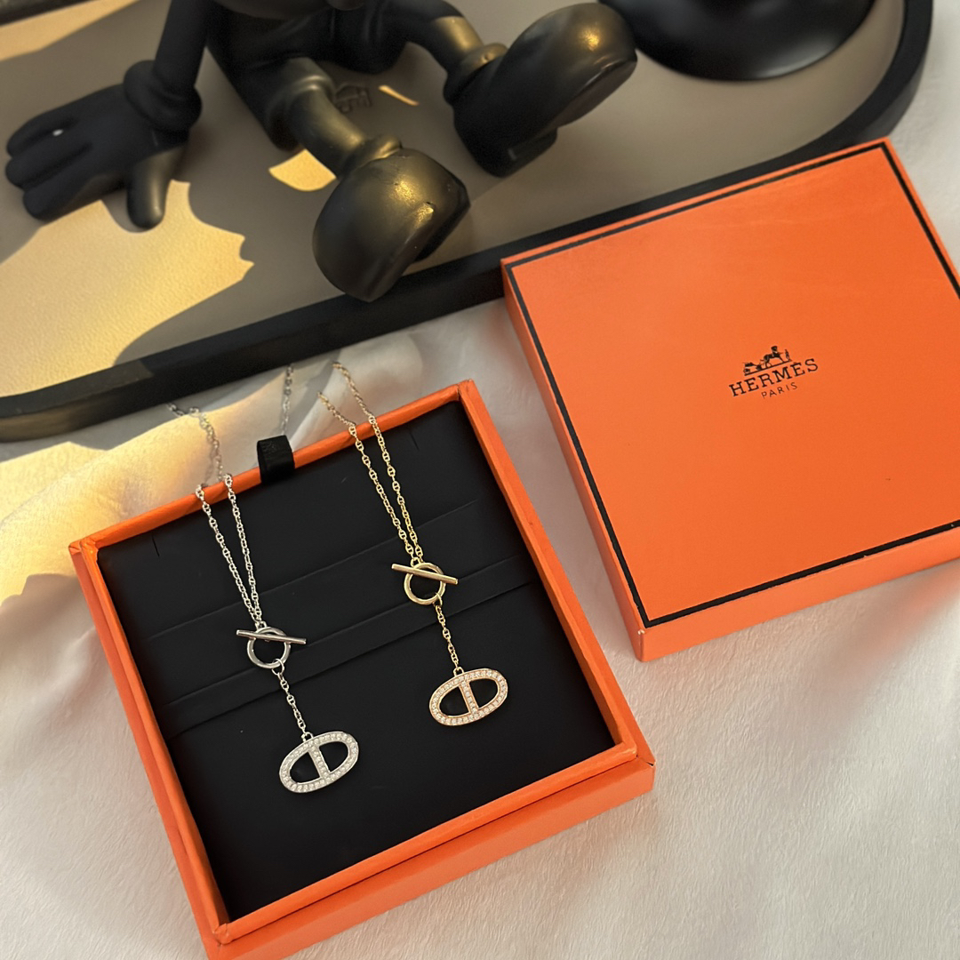 Hermes necklace-75