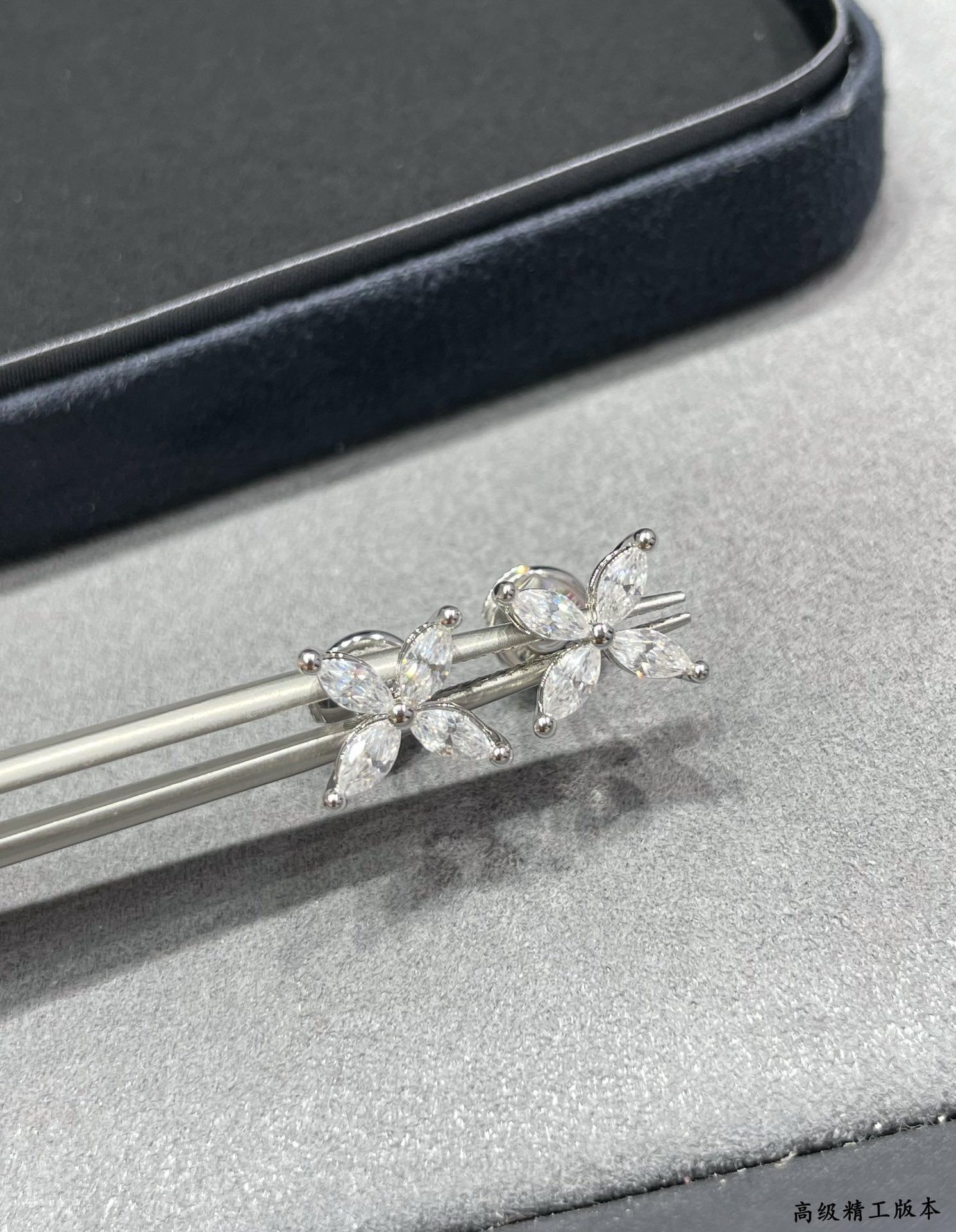 tiffany earrings-54