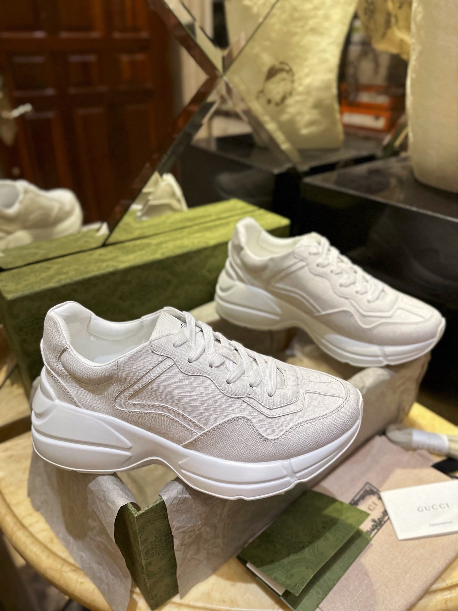 Gucci Sneakers-92