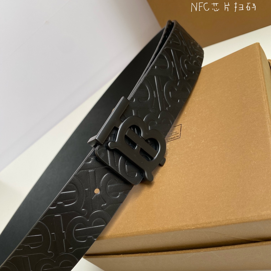 Burberry belt-12