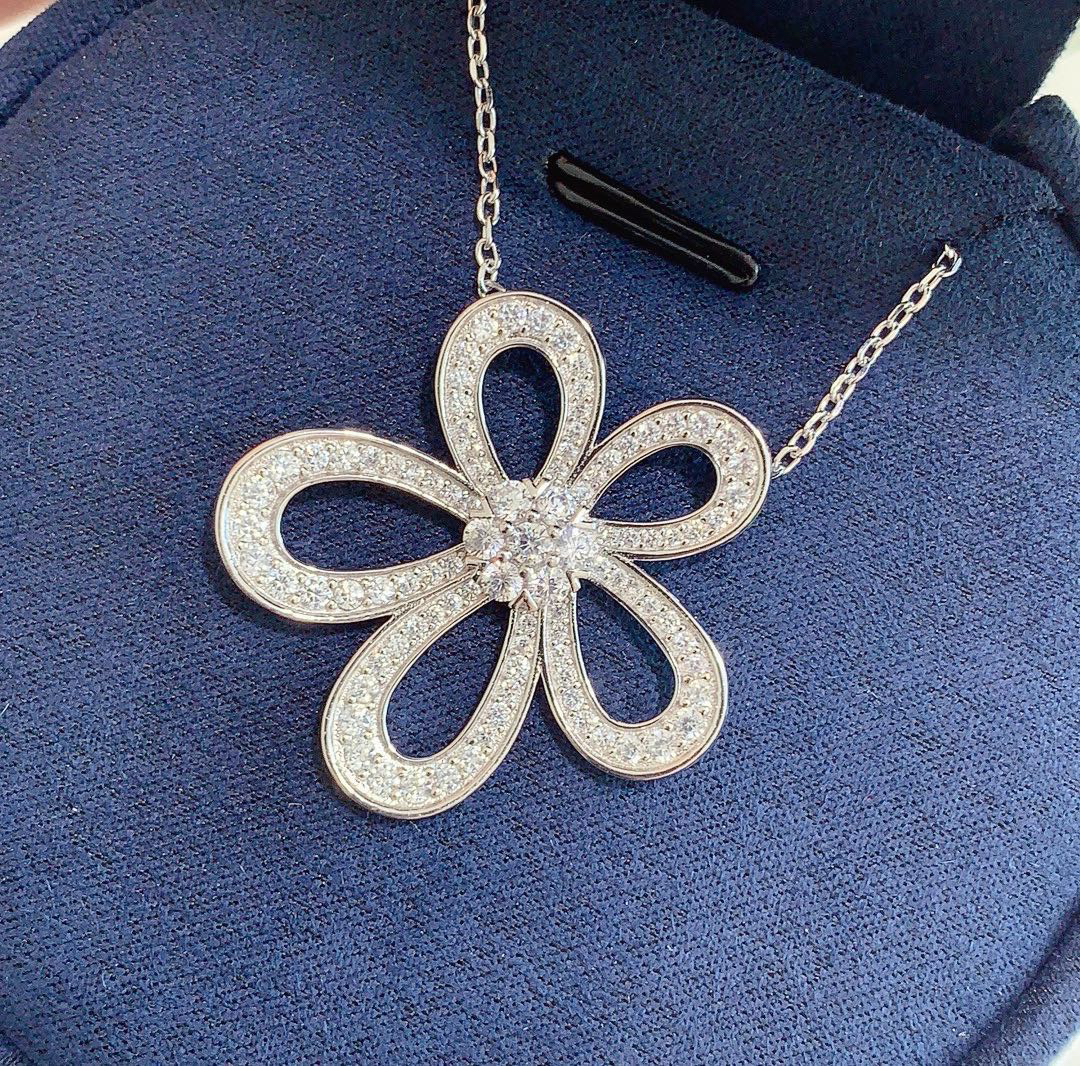 Van Cleef & Arpels necklace-112