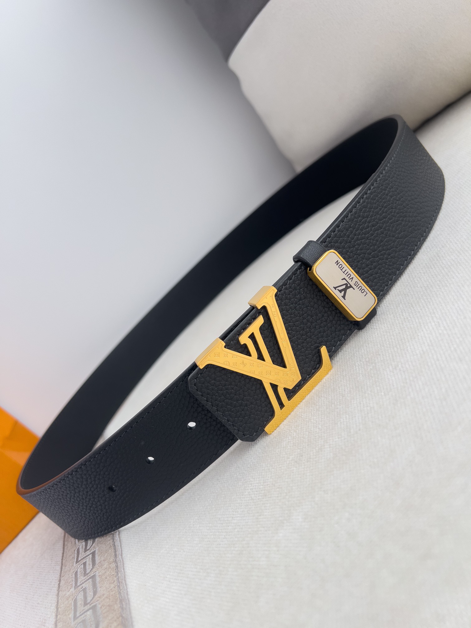 Lv belt-36
