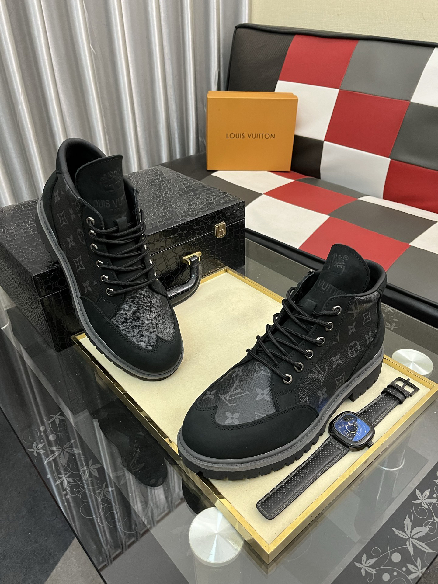 Lv Sneakers-161