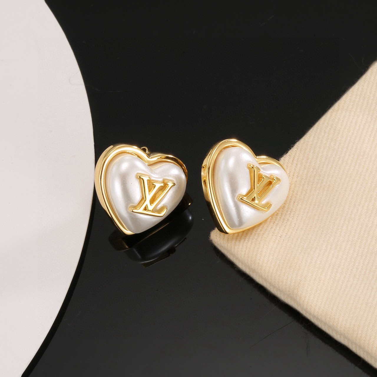 LV earrings-71