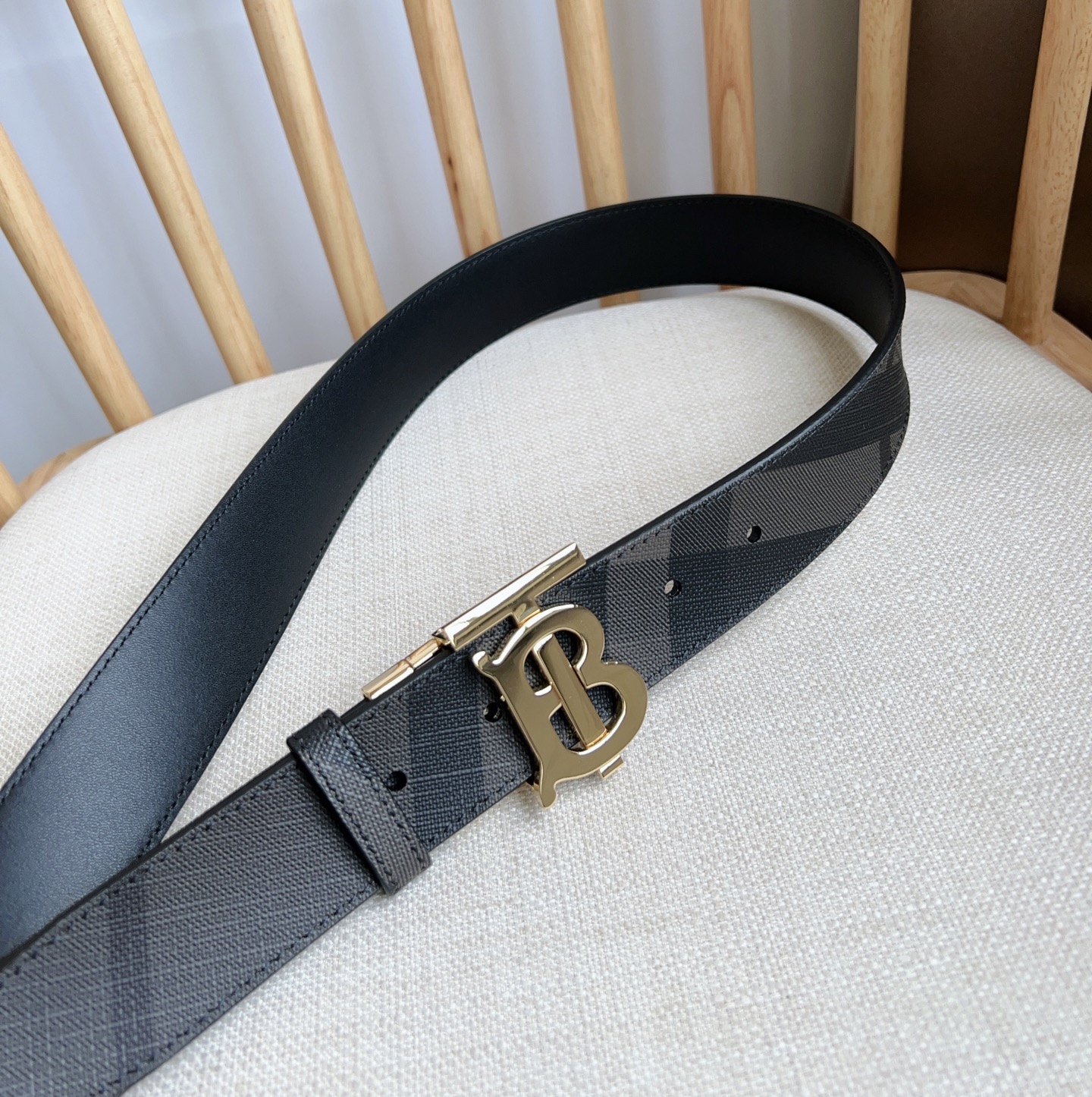 Burberry belt-59