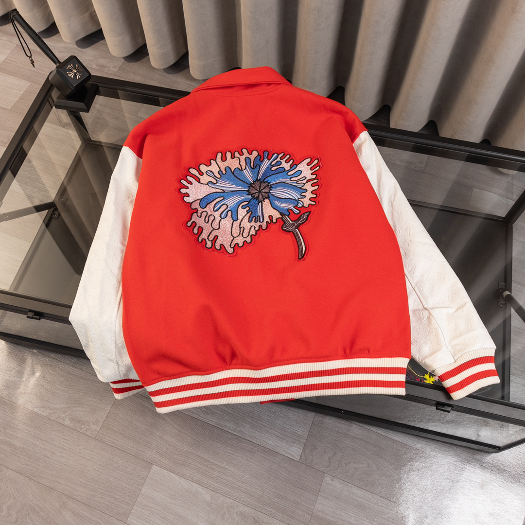 LV Clothing-310