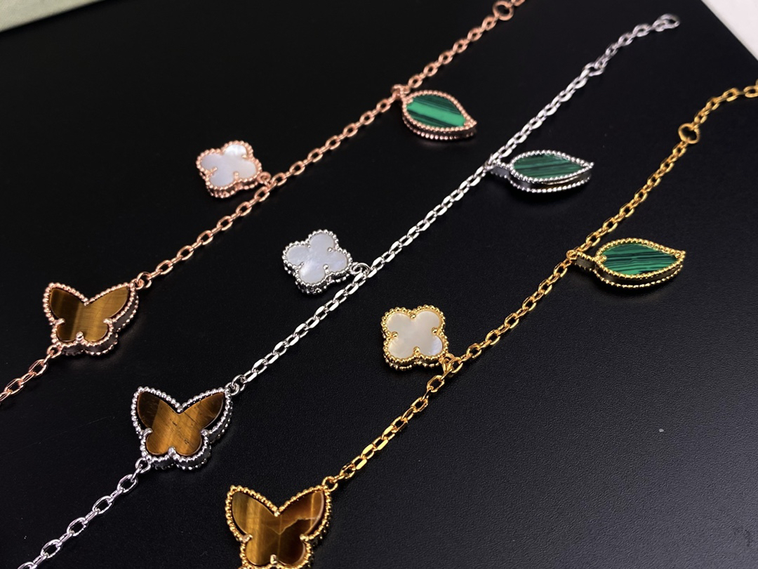 Van Cleef & Arpels Bracelet-55