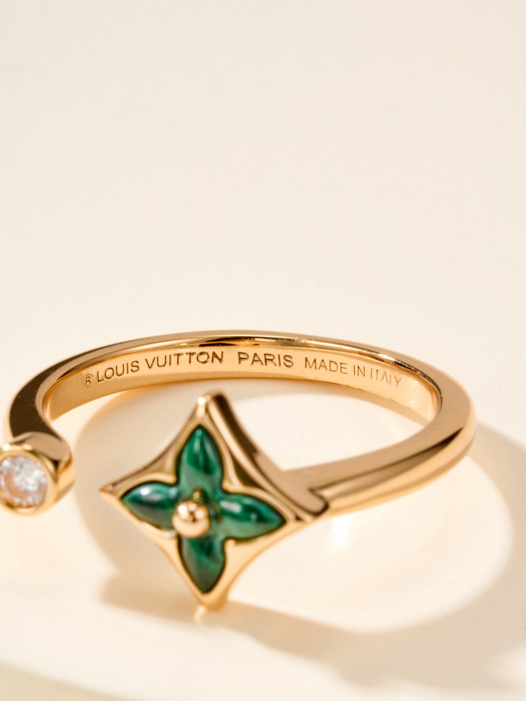 LV ring-15