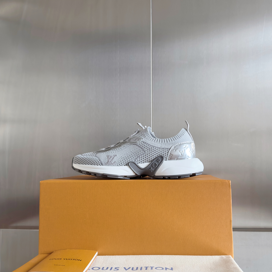 Lv Sneakers-2