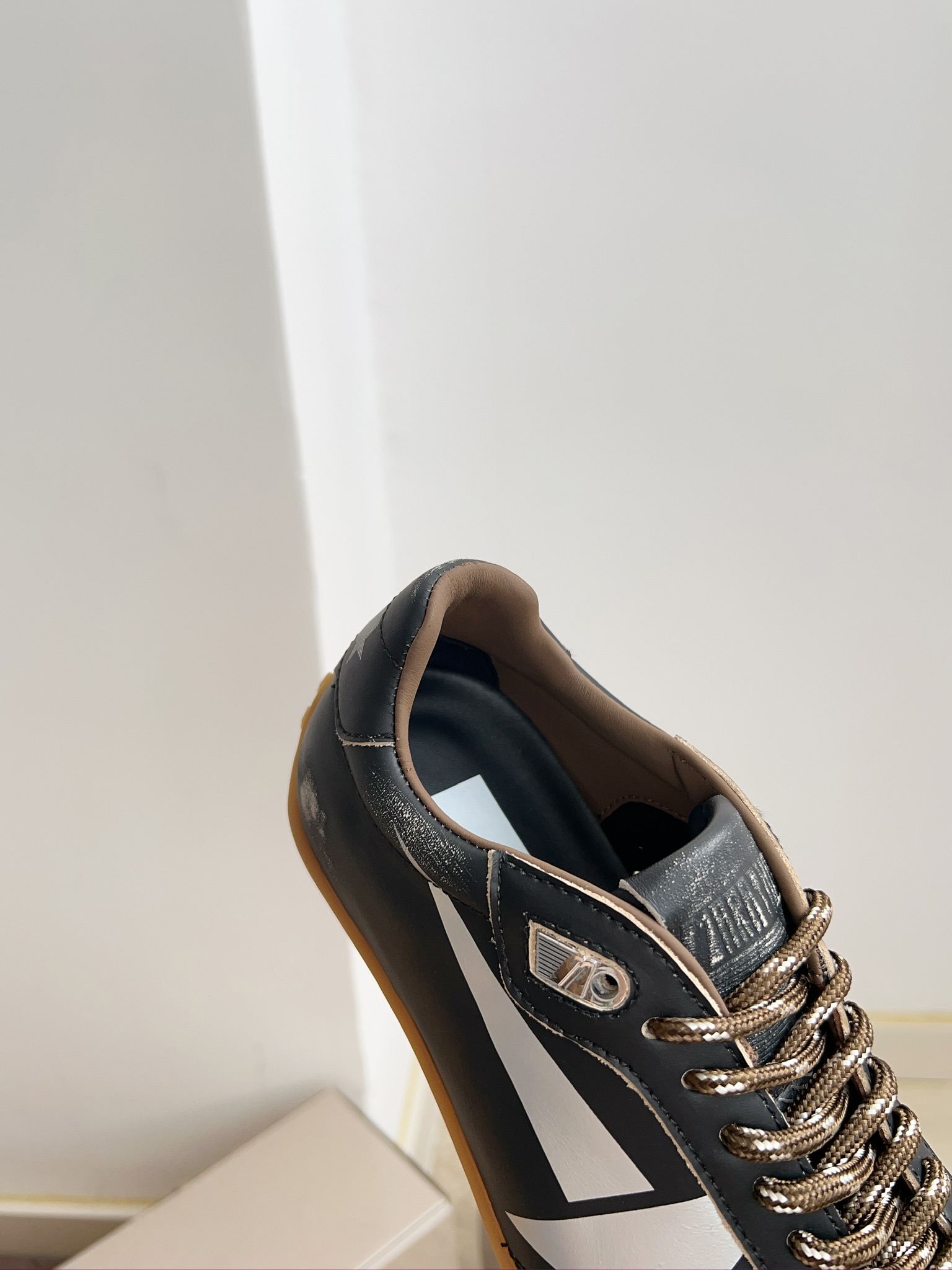 Golden Goose Sneakers-8