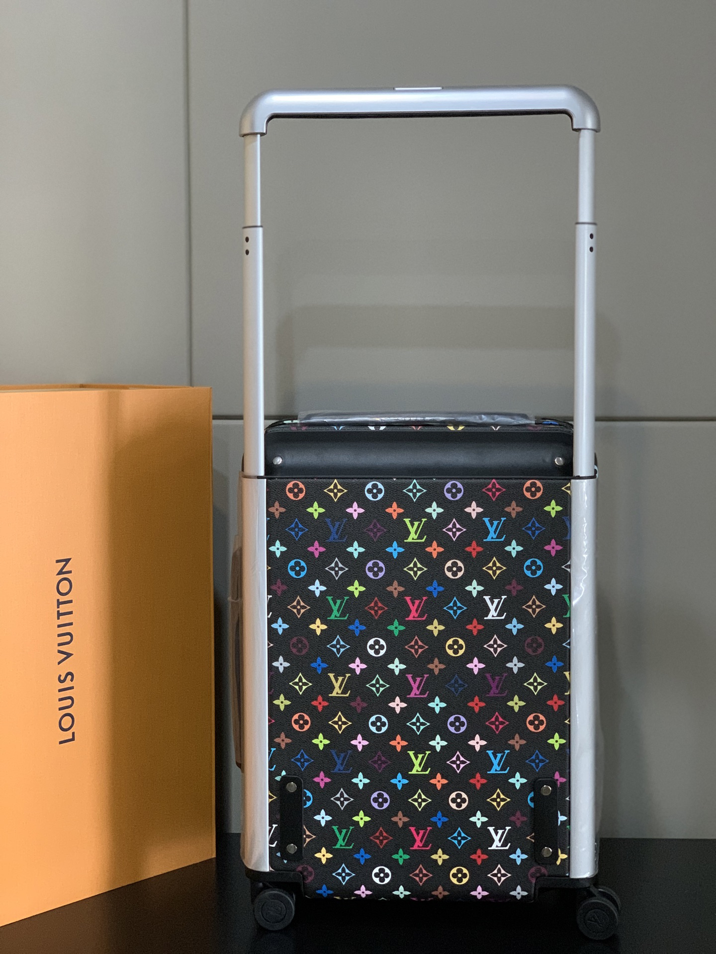 LV luggage-45