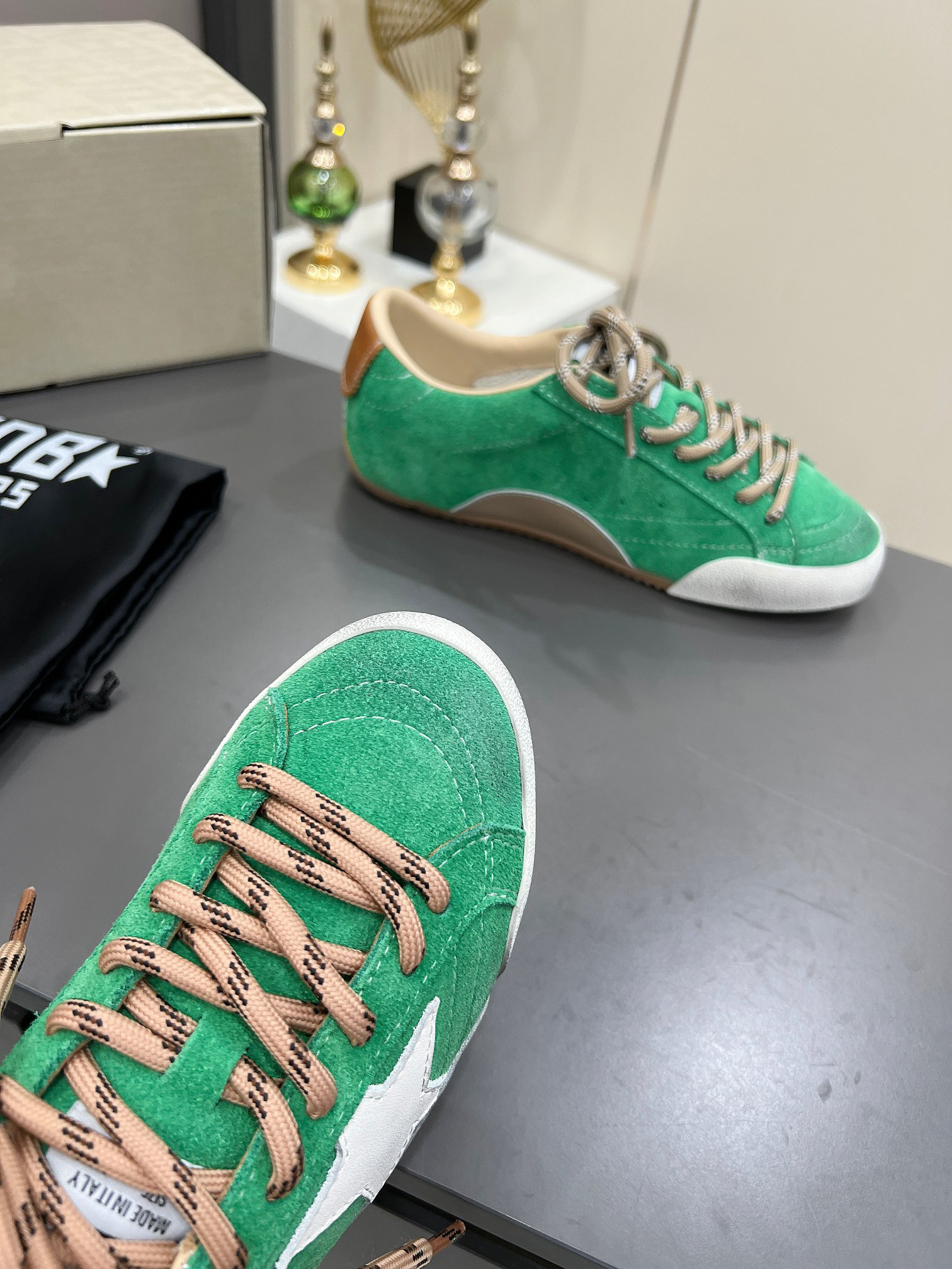 Golden Goose Sneakers-15