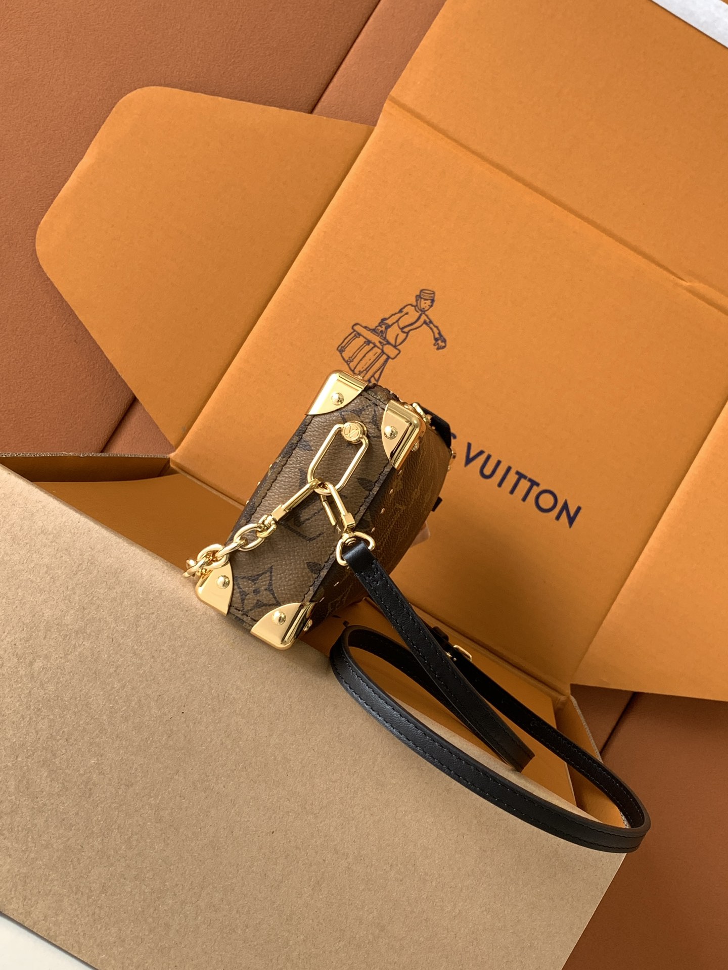 Louis Vuitton Hot New Product-43
