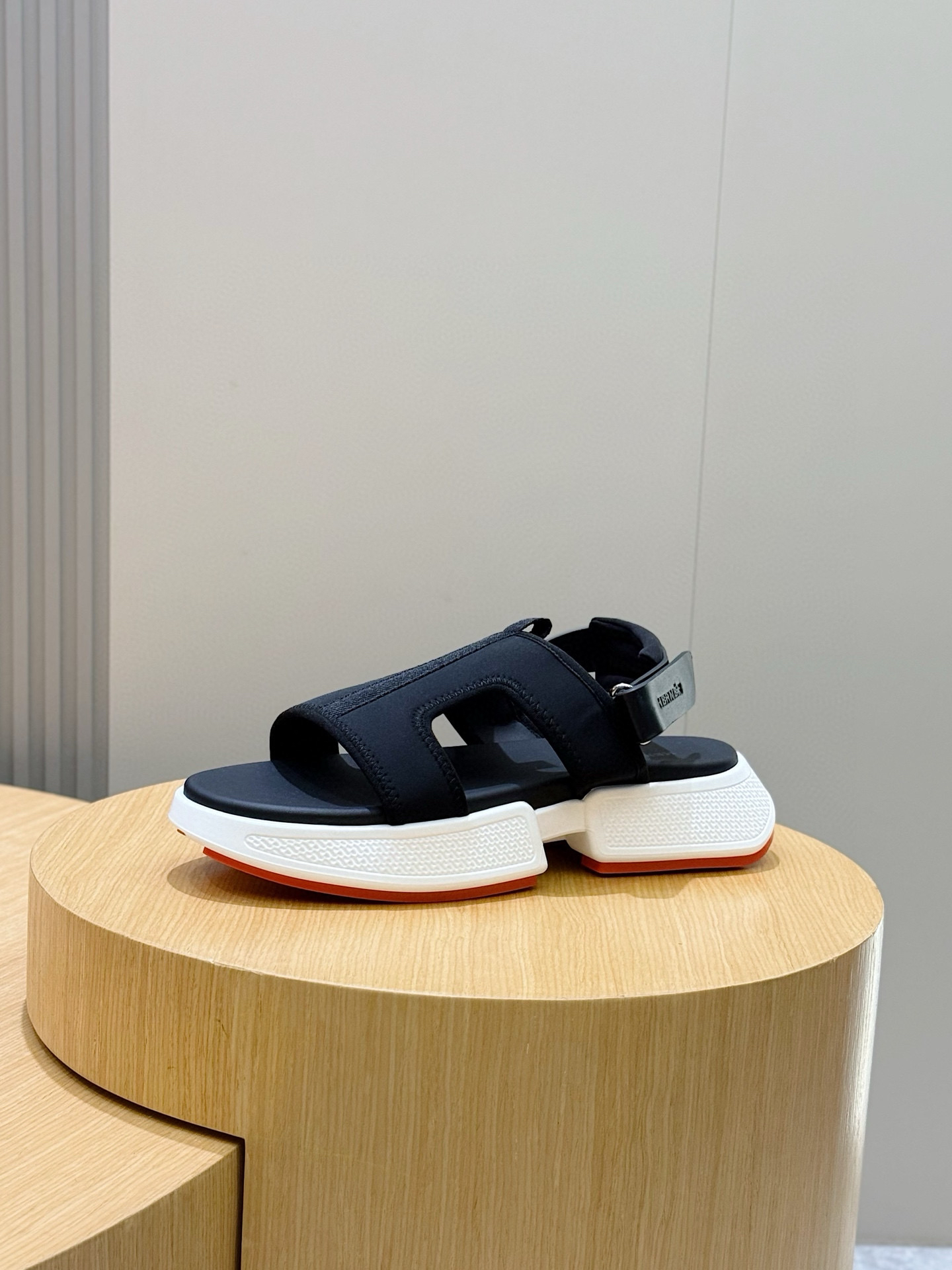 Hermes Summer footwear
