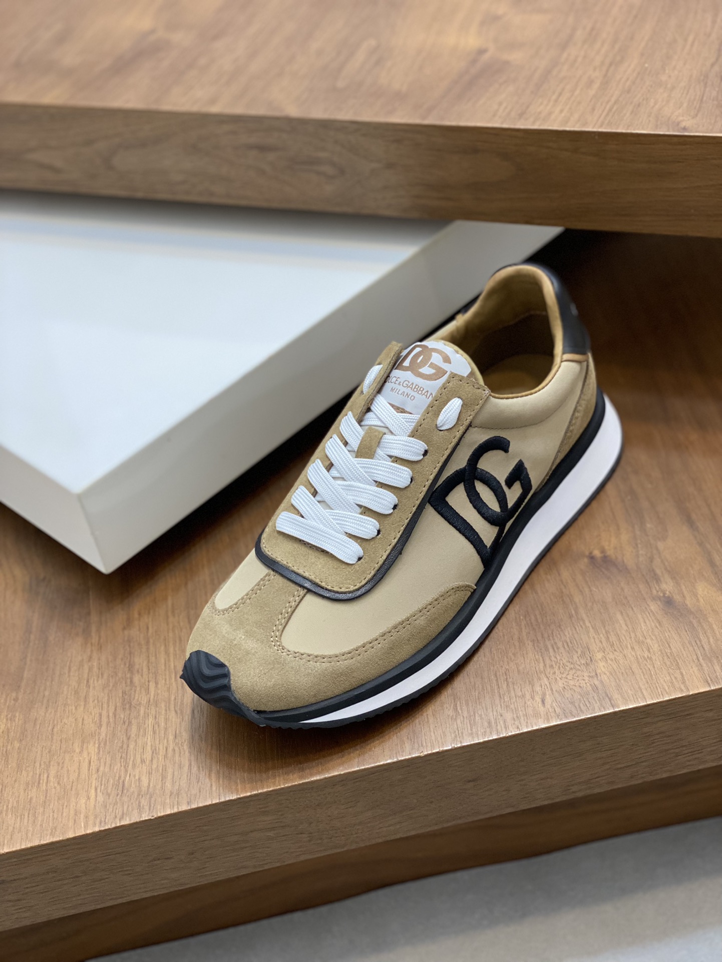 D&G Sneakers-115