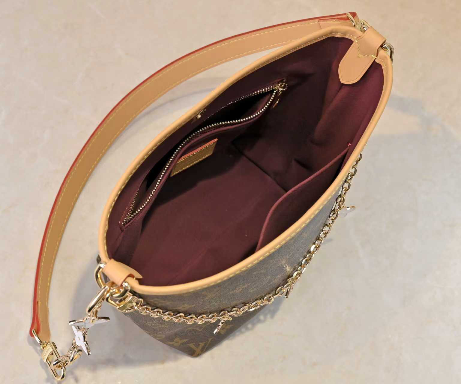 Louis Vuitton Hot New Product-134