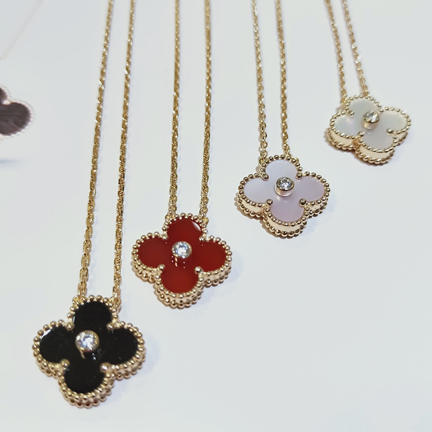 Van Cleef & Arpels necklace-111