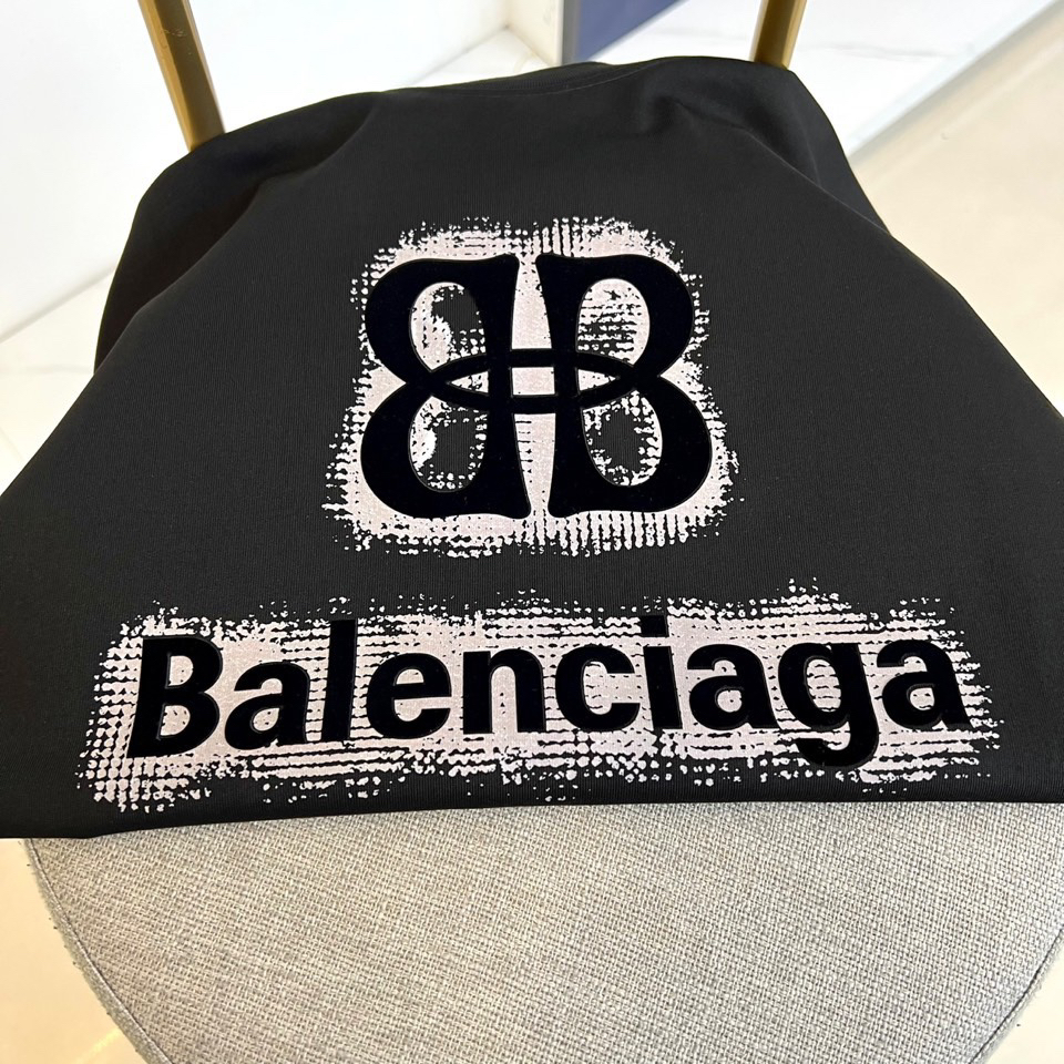 Balenciaga clothing-75