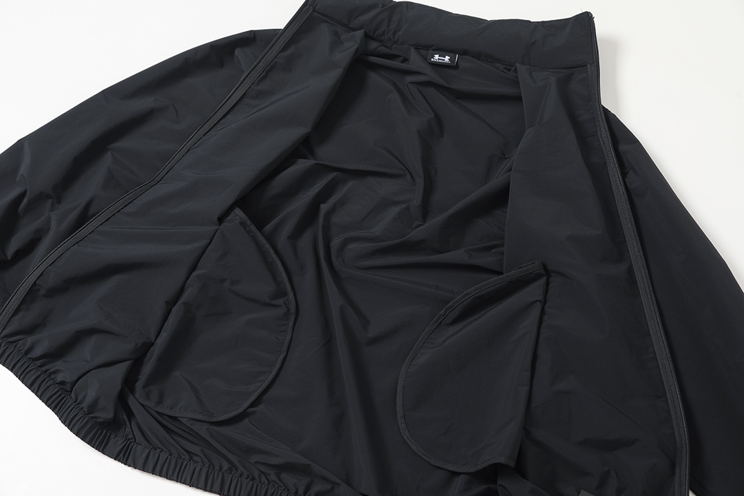 Balenciaga Clothing-327