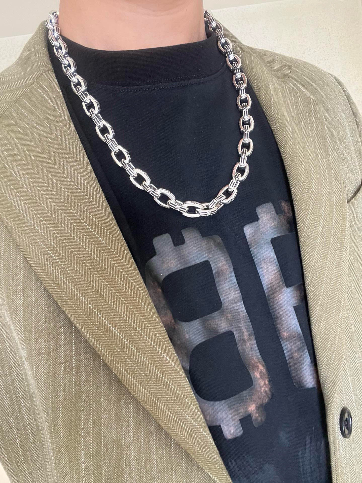 Balenciaga necklace-79