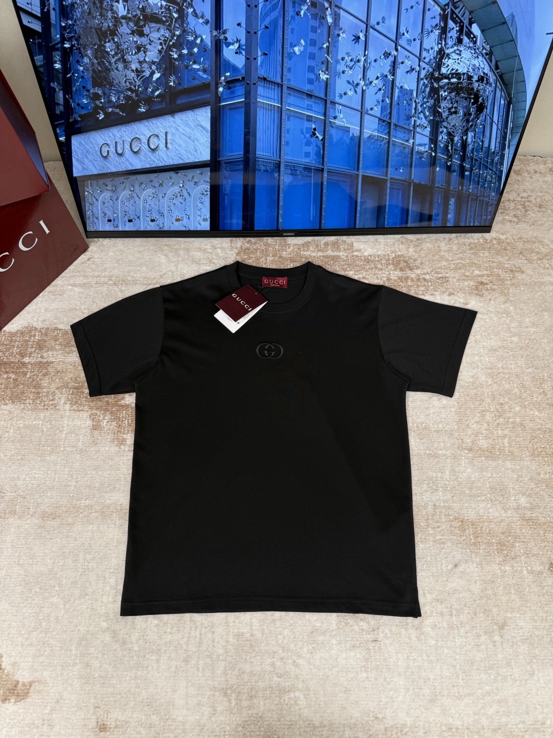 Gucci clothing-129