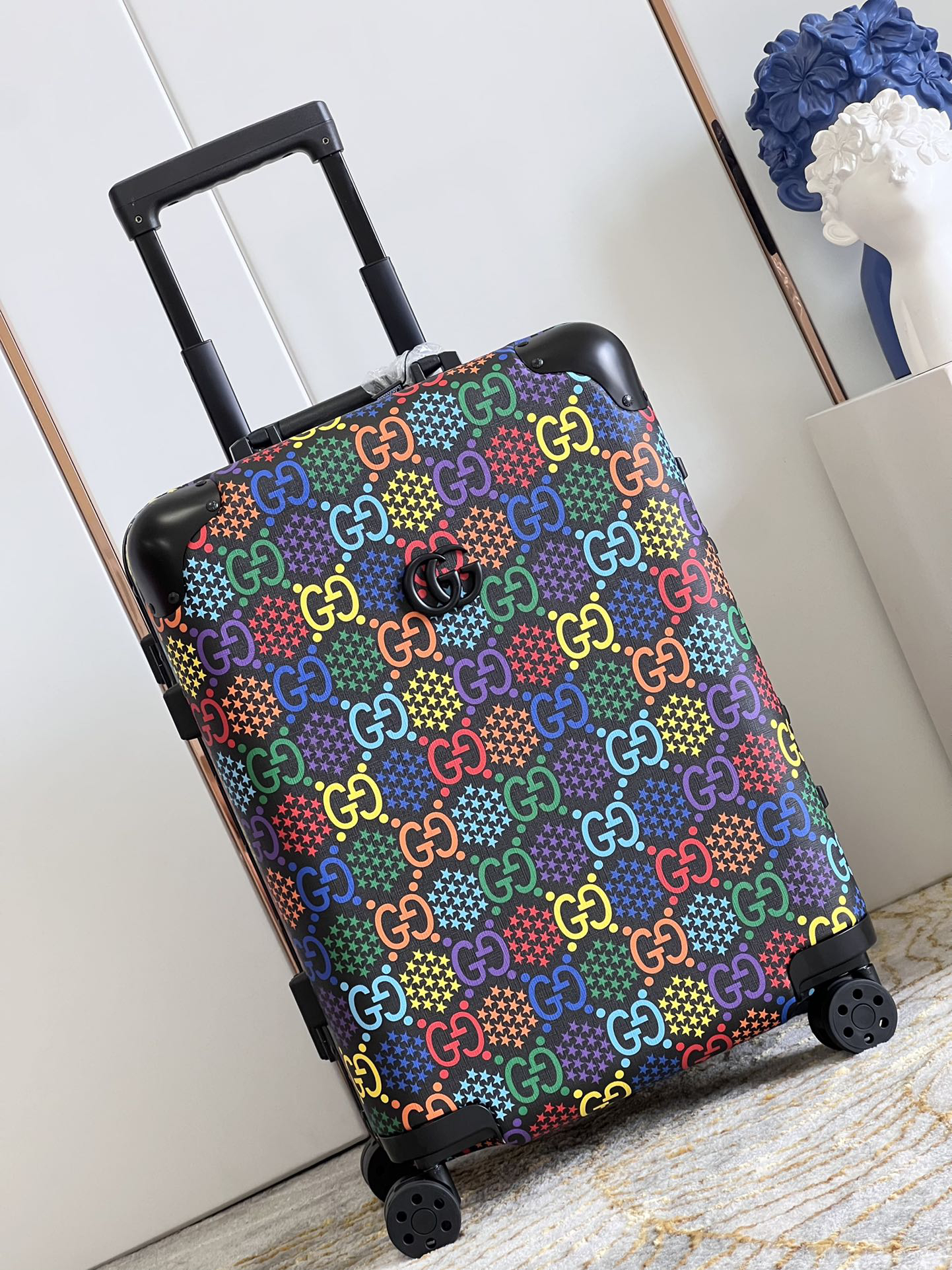 Gucci luggage-22