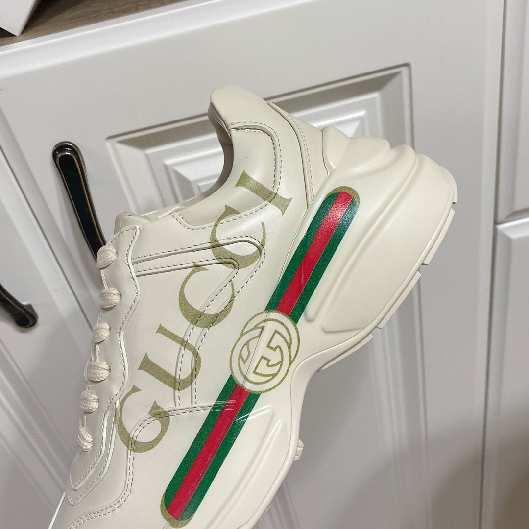 Gucci Sneakers-197