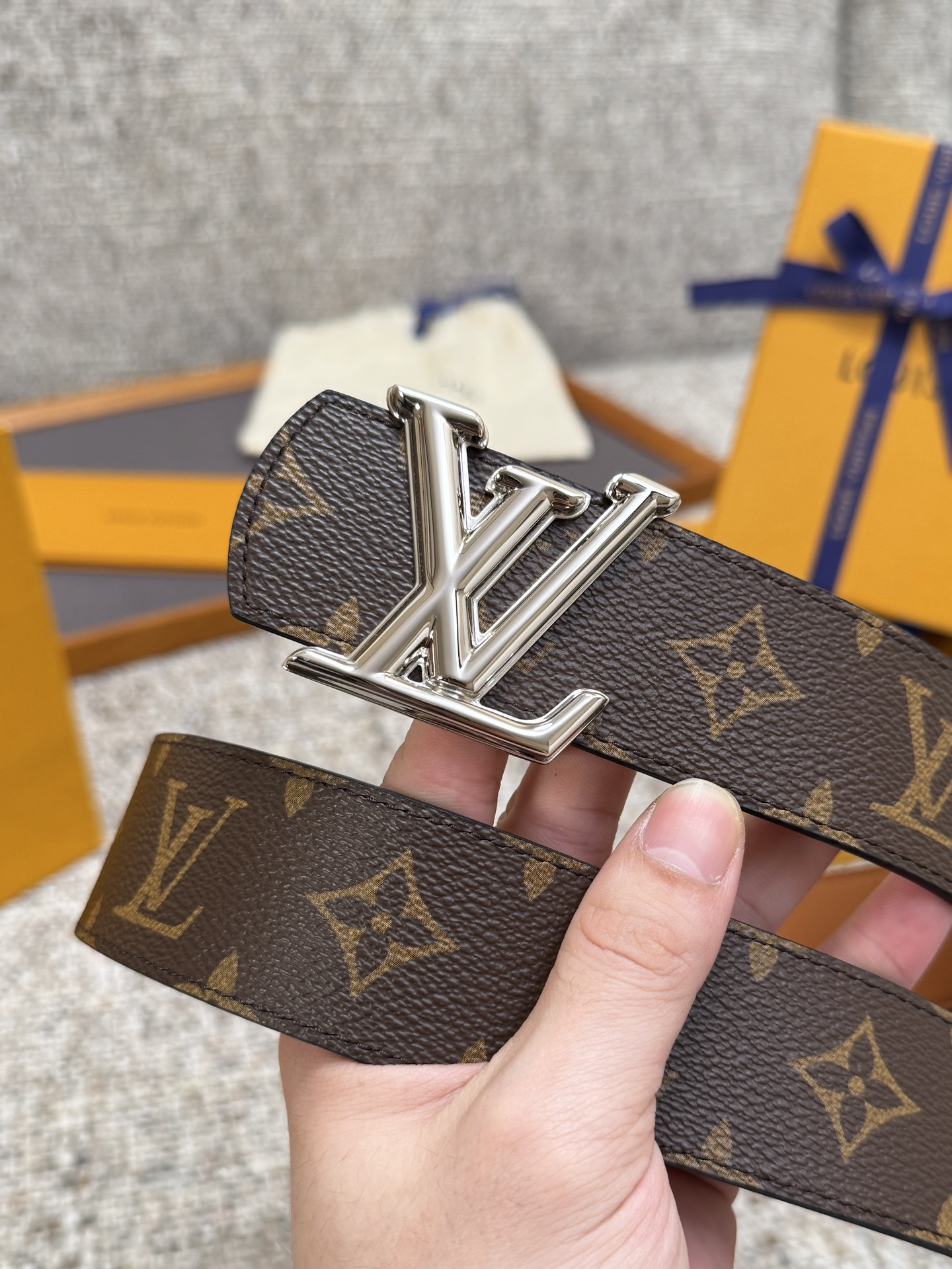 Lv belt-48