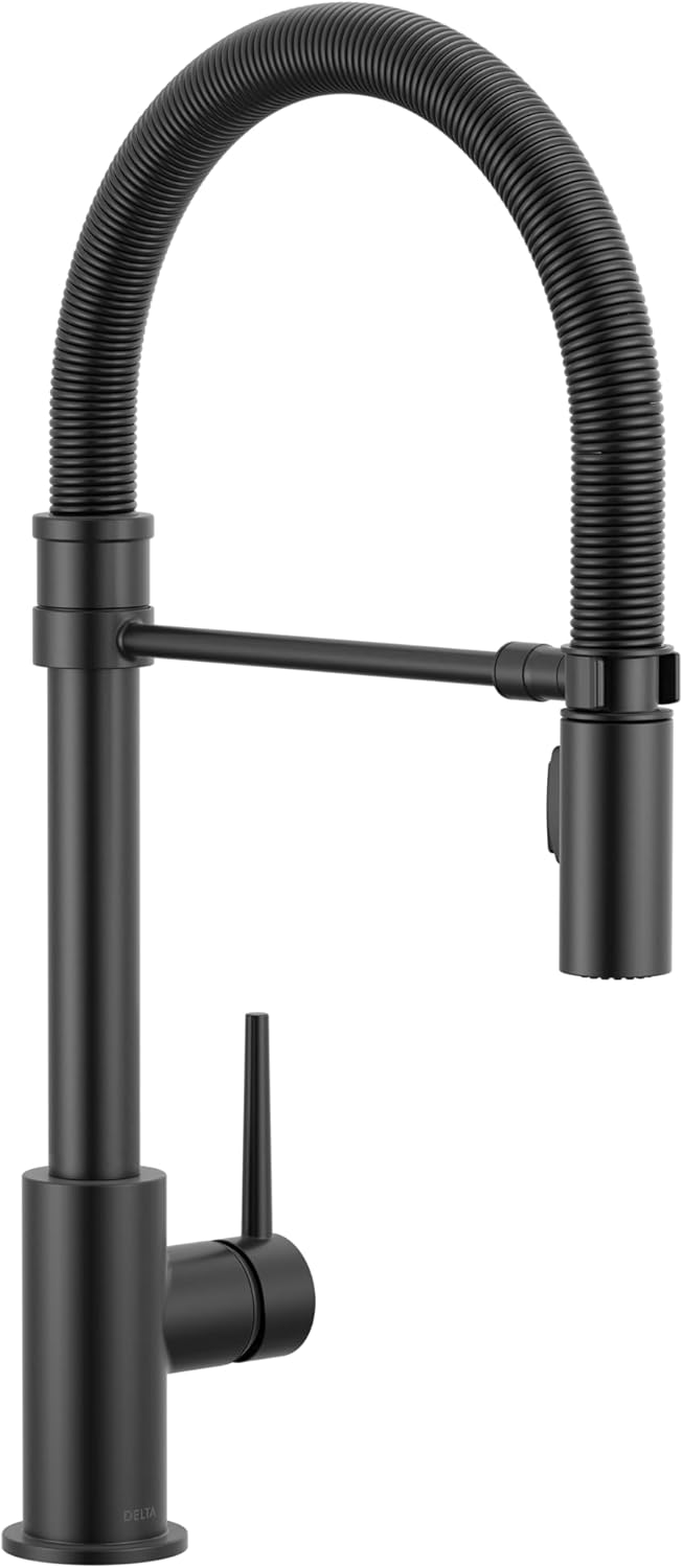 Delta Trinsic Pro Style Commercial Kitchen Faucet with Pull Down Sprayer, Single Hole Matte Black Kitchen Sink Faucet, Single Handle, Matte Black 9659-BL-DST