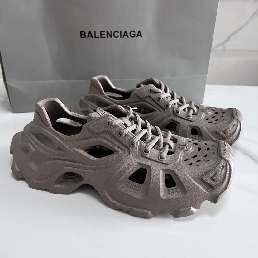Balenciaga Summer footwear