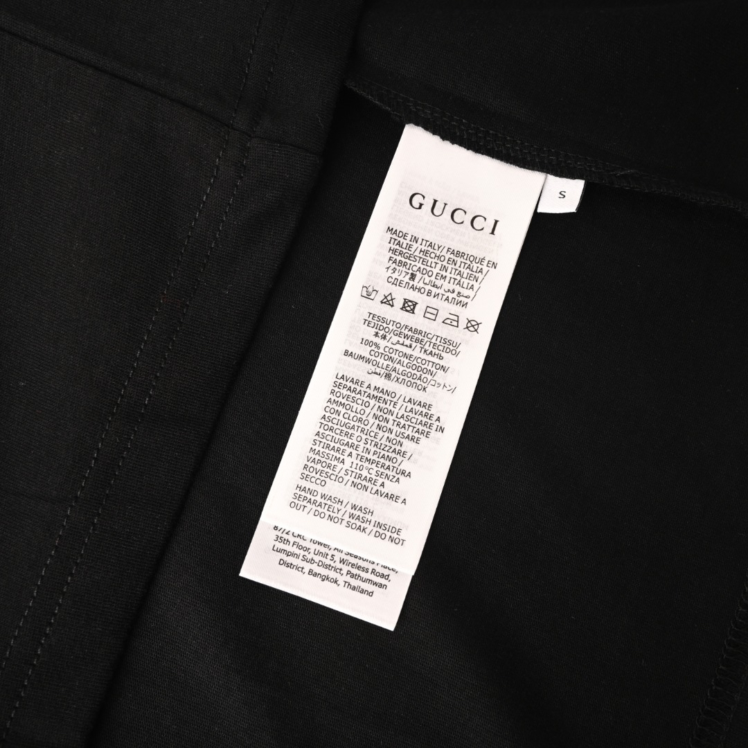Gucci clothing-243