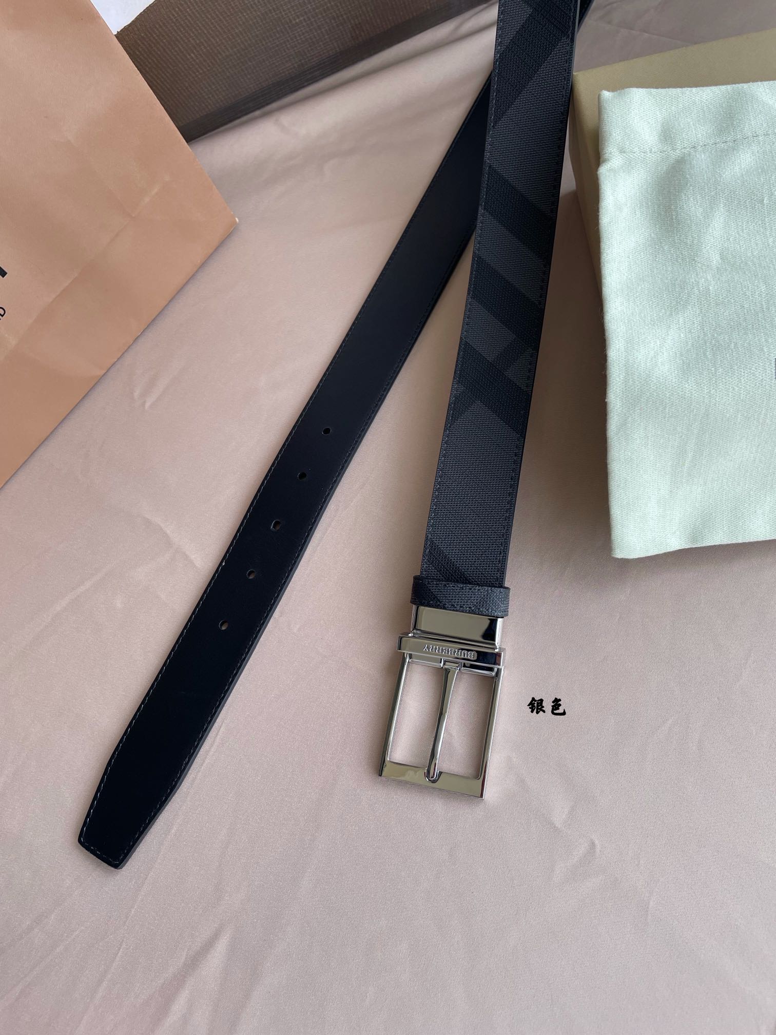 Burberry belt-125
