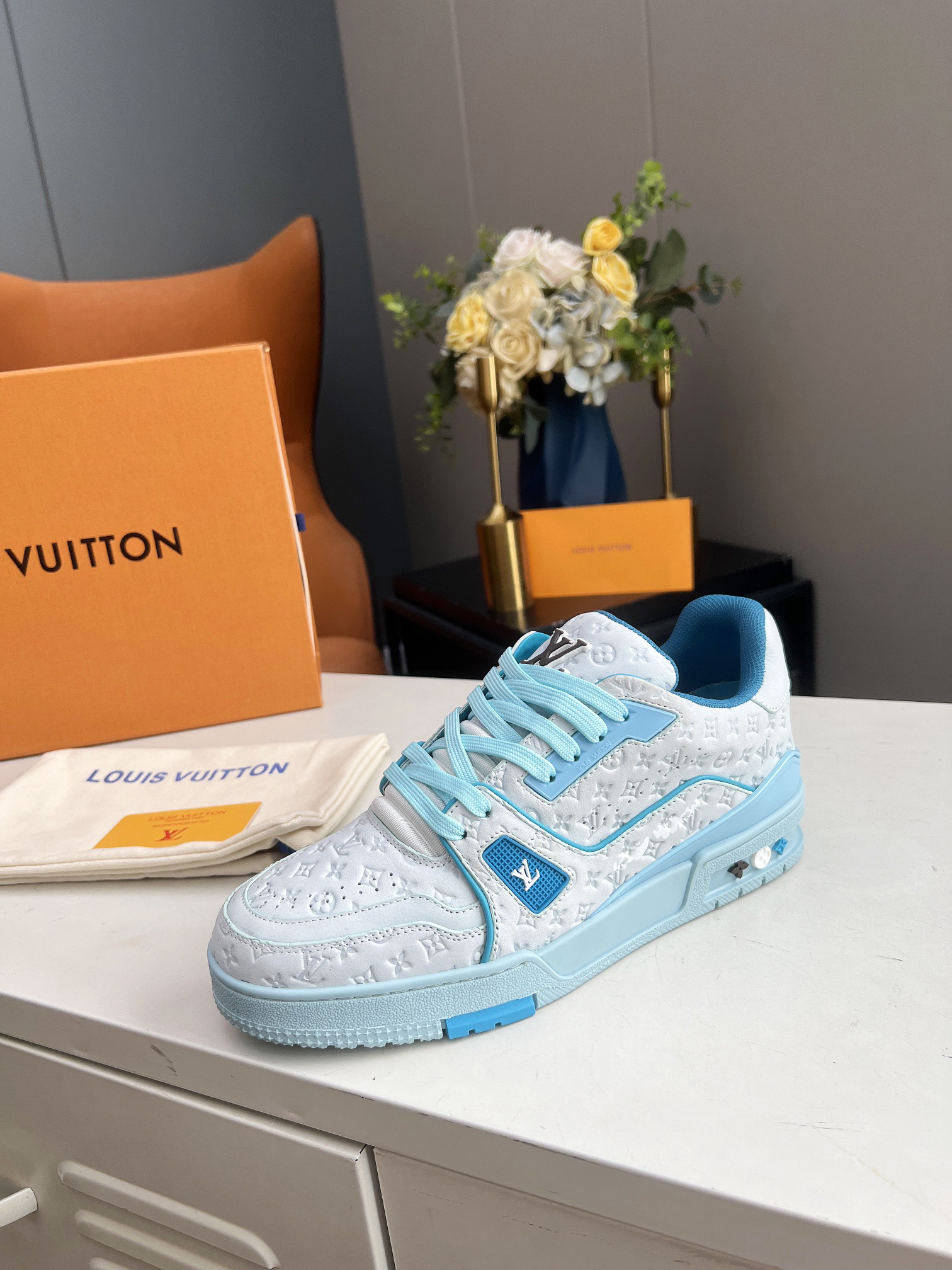 Lv Sneakers-56