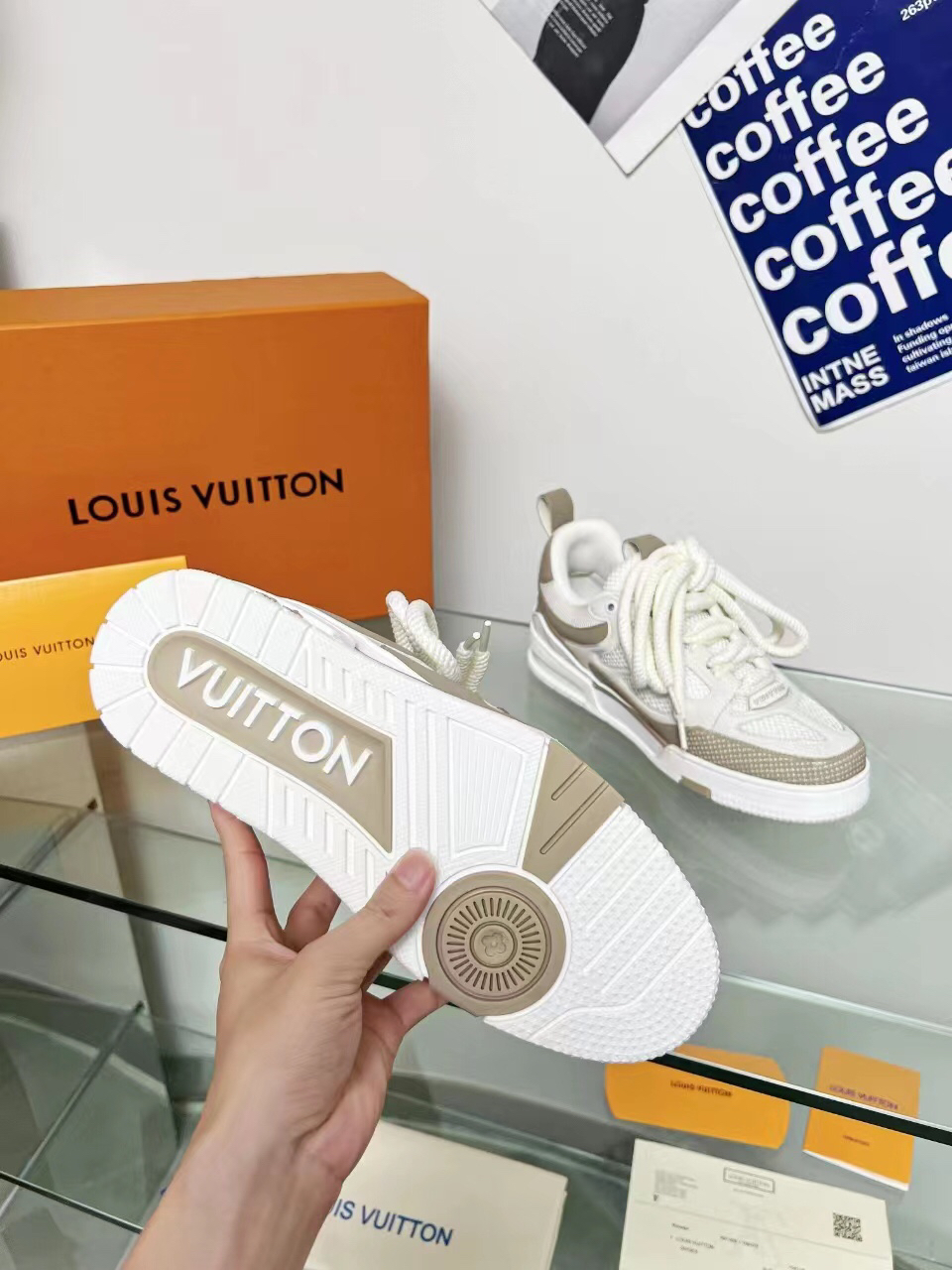 Lv Sneakers-35