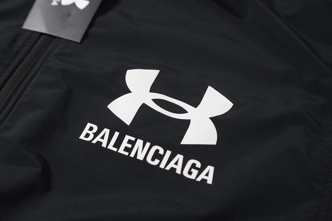 Balenciaga Clothing-327