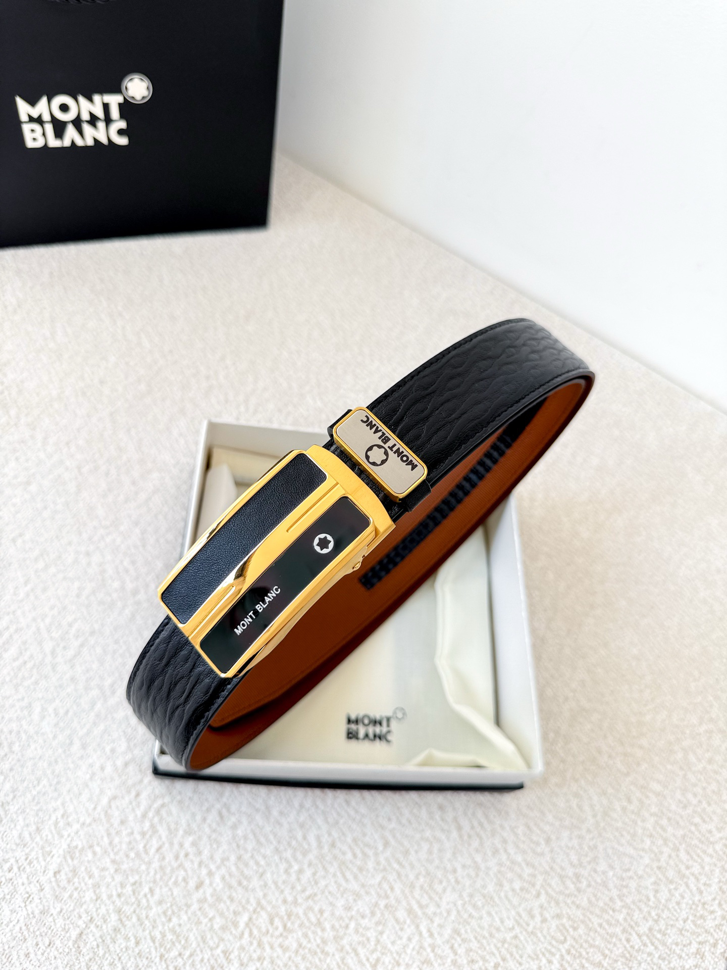 Montblanc belt-77