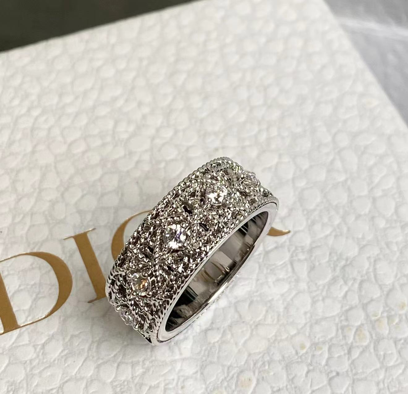 Dior ring-70