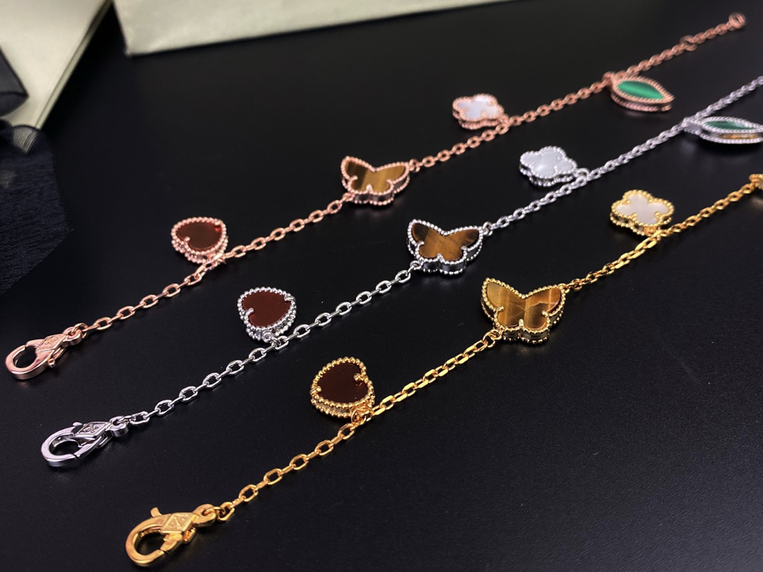 Van Cleef & Arpels Bracelet-55