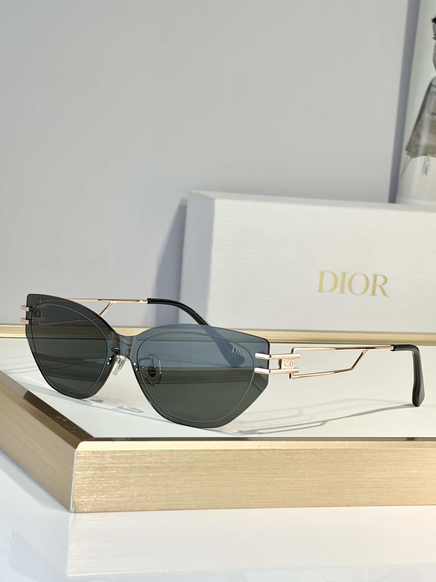 Dior glasses-58
