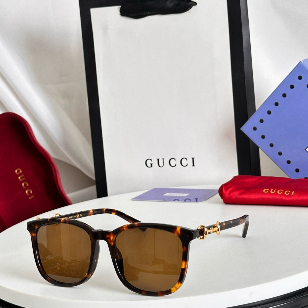 Gucci glasses-24