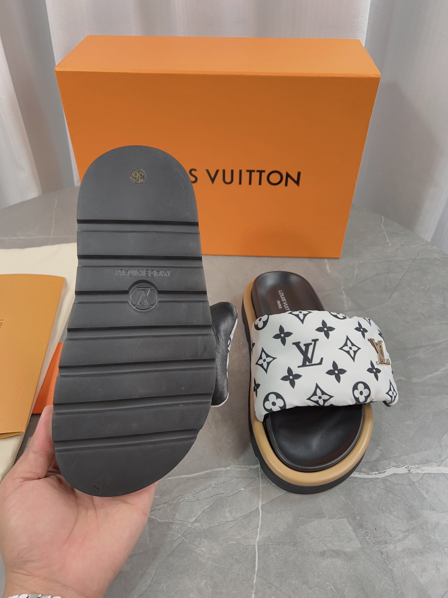 LV Summer footwear