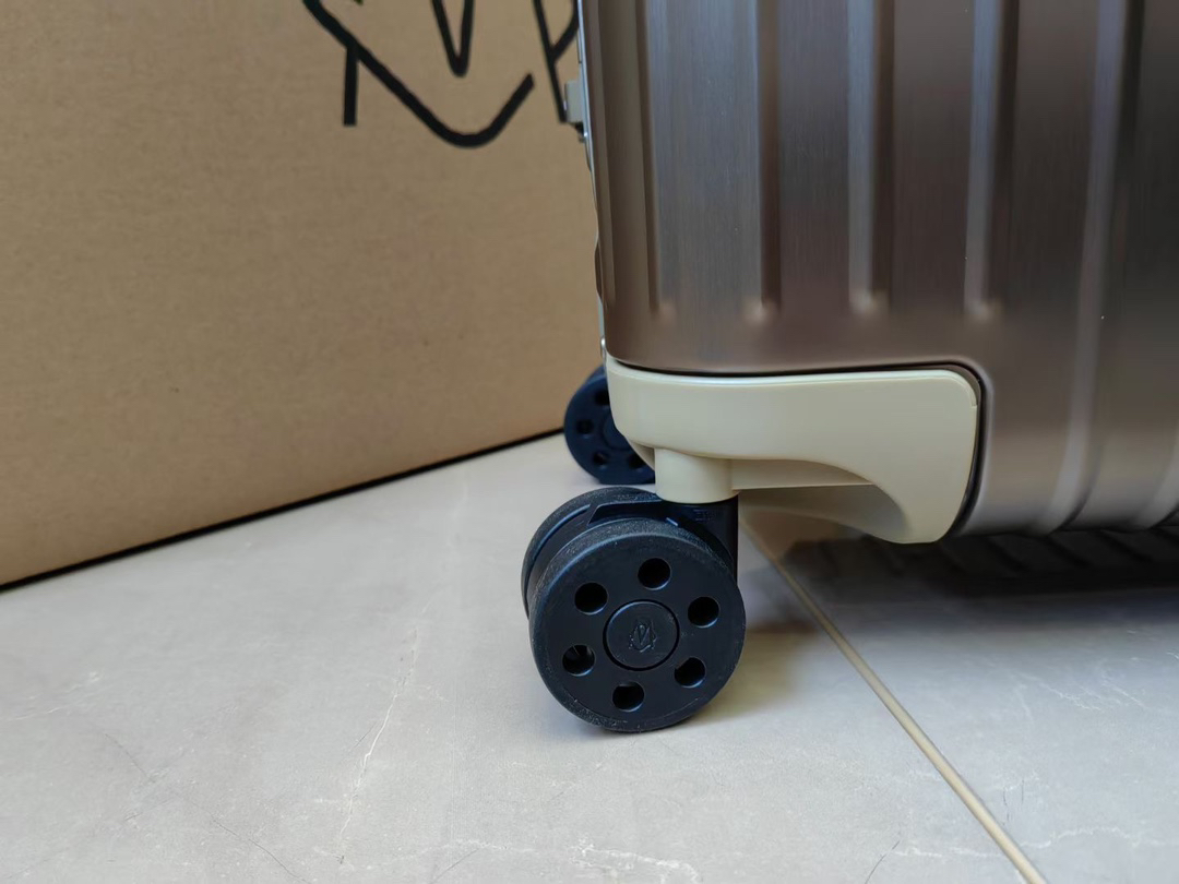 RIMOWA luggage-54