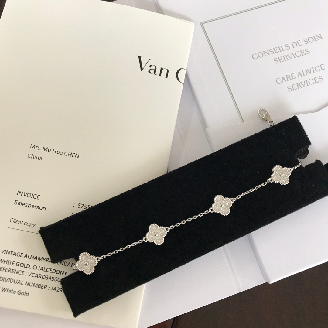 Van Cleef & Arpels Bracelet-46