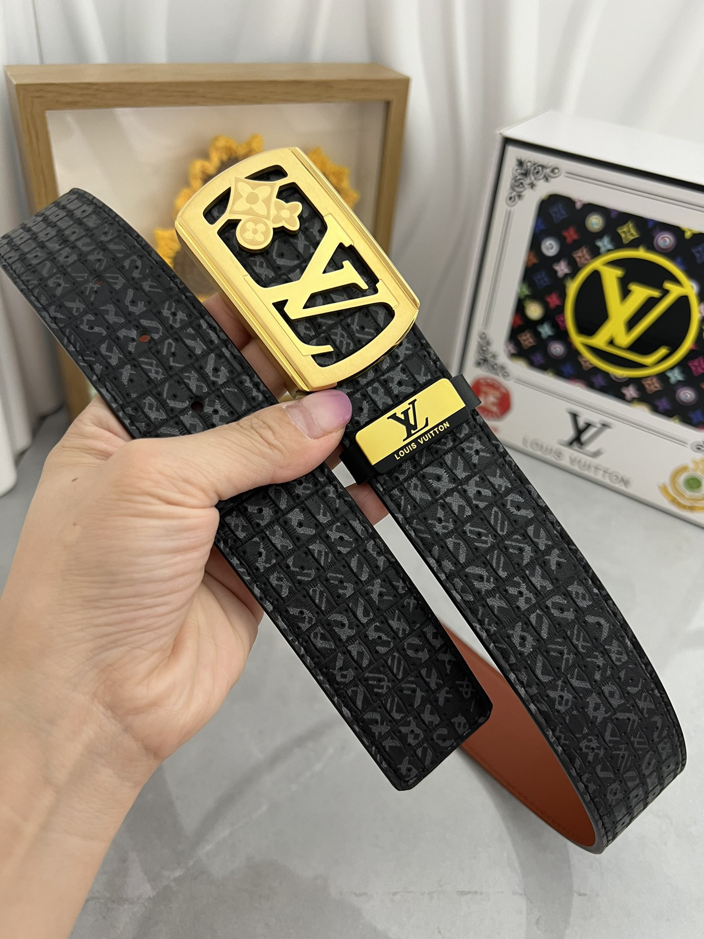 Lv belt-11