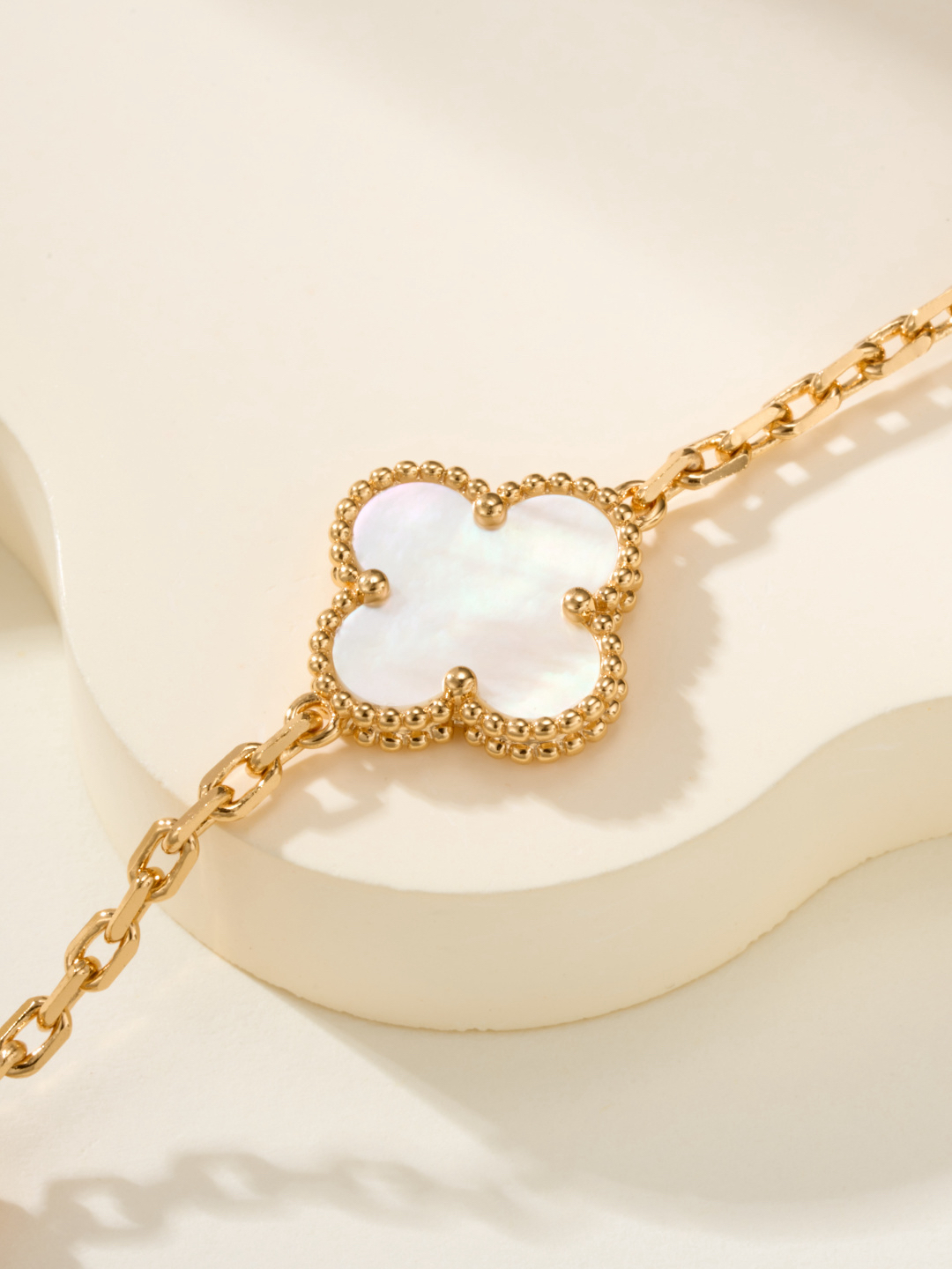 Van Cleef & Arpels Bracelet-66